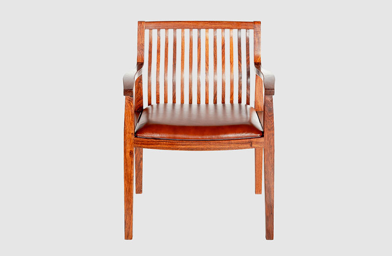 西城中式实木大方椅家具效果图